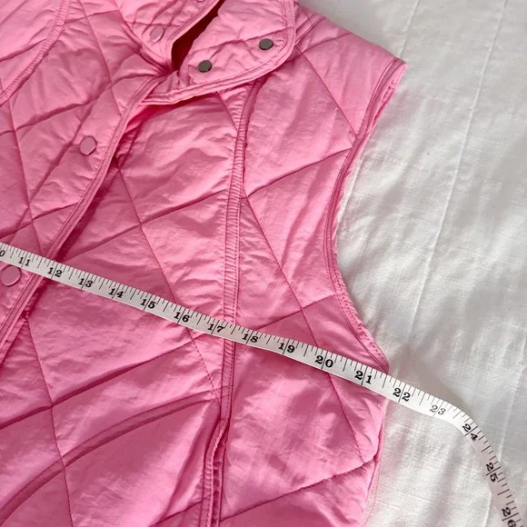 Women's Puffer Vest Hot Pink SMALL Lightweight Unbranded Snap Up - Picture 4 of 7